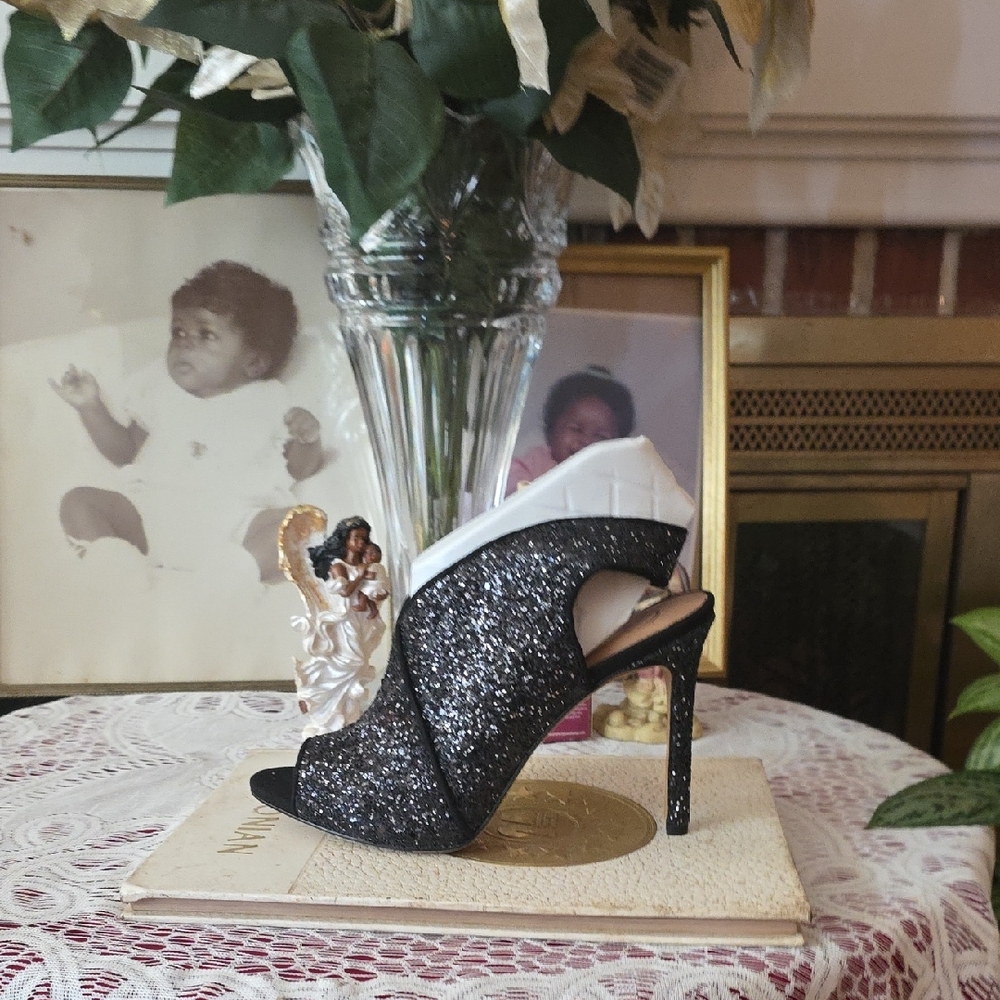 Jessica Simpson Sparkling Black Heels
